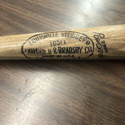 Original Louisville Slugger 30” Numeril & Bradsby