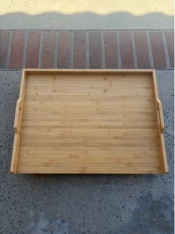Cutting and tray table