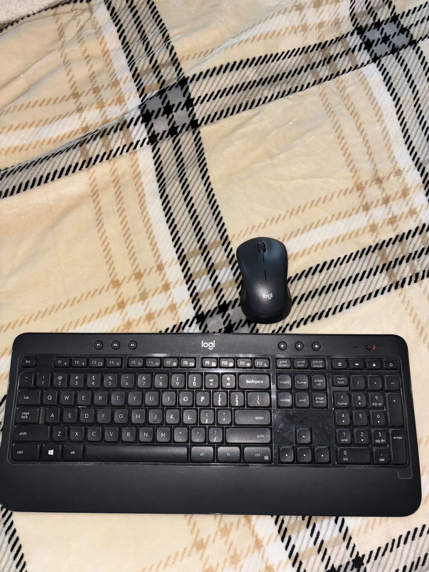 Logi Keyboard & Mouse