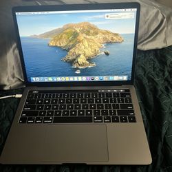 MacBook Pro (13-inch, 2019, Two Thunderbolt 3 ports)touch bar 251GB Space gray
