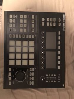 MASCHINE STUDIO