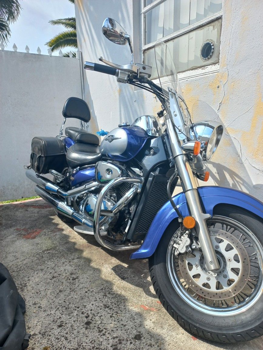 Suzuki Boulevard C50 2008  (((contact info removed)) )