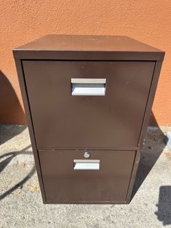 Metal 2‑Drawer File Cabinet – Brown (Pickup or delivery)