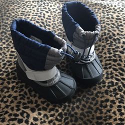 Koala Kids NWOT size 5 boots