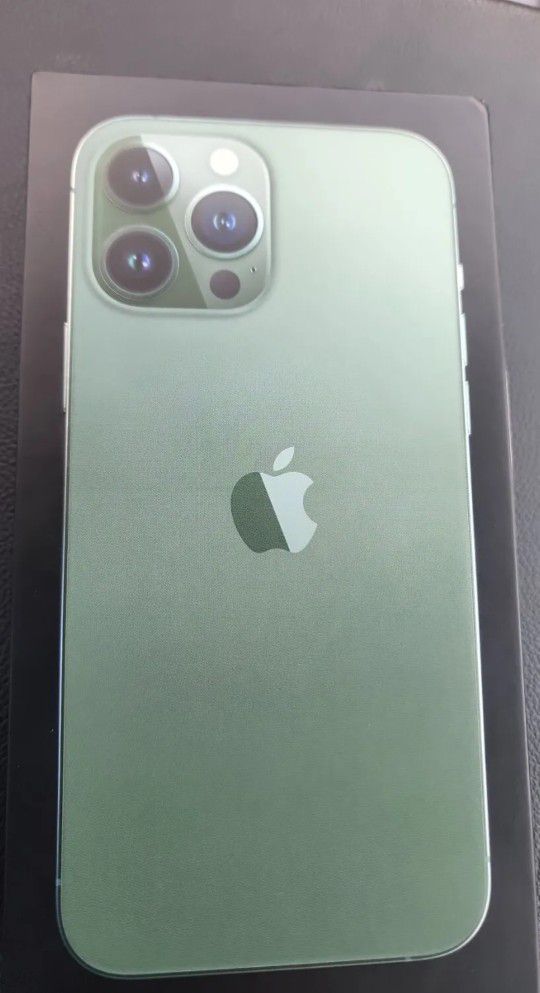 New Sealed Apple iPhone 13 Pro Max 256GB GREEN Color Factory Unlocked For  All Carries - FIRM PRICE for Sale in Anaheim, CA - OfferUp
