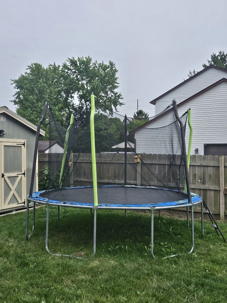 Trampoline For Sale