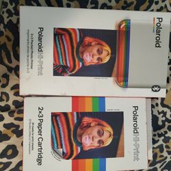 BUNDLE POLAROID HI-PRINT POCKET PHOTO PRINTER & 20 EXTRA PHOTOS