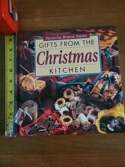 Favorite Brand Name: Gifts from the Christmas Kitchen, Hardcover Cook Book 1998