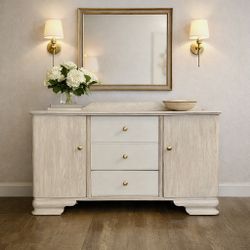 Beautiful Vintage-antique Buffet / Sideboard