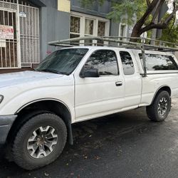Toyota Tacoma PreRunner