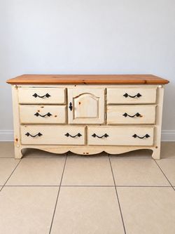 8 drawer dresser