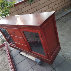 Mueble De Madera Buenas Condiciones 