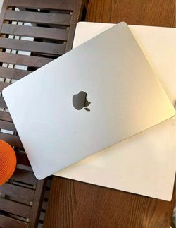 MacBook Air M2 Chip 13" 256GB SSD Gray