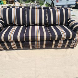 Luxury Sofa 