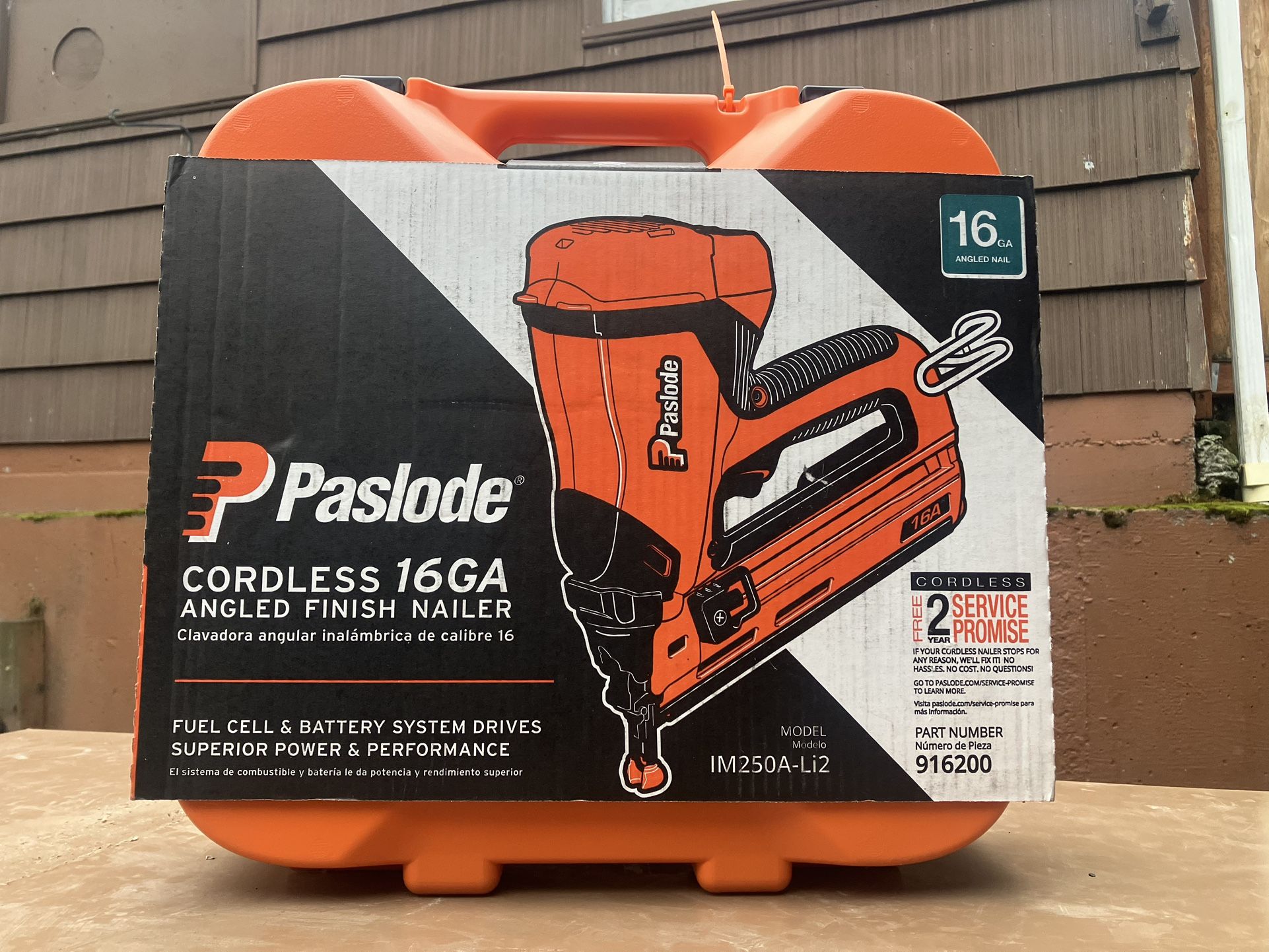 Paslode 16 Gauge Angled Finish Nailer (NEW)