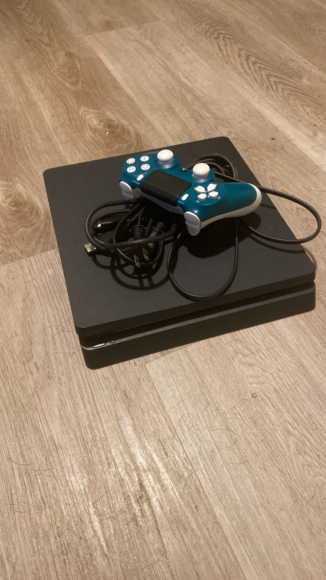 PlayStation 4 Slim
