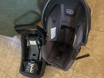 Evenflo Infant Car Seat with Base