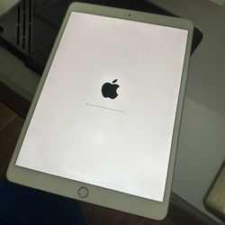 10.9 iPad Pro 2017 +cellular OBO!!
