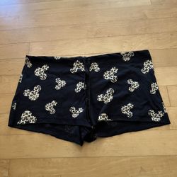Girls Mickey Mouse Shorts Size Large NEW