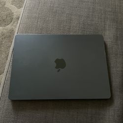 Apple Laptop Air