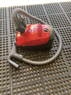 Miele Titan 300 Vacuum
