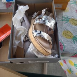 Vionic Women's Sandal