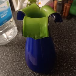 Blue Art Glass With Leaf 3