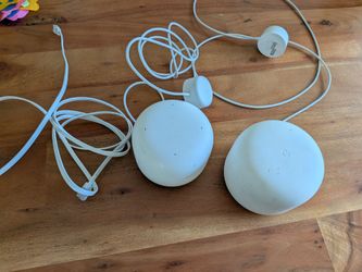 Nest wifi router and access point for mesh network at home