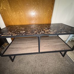 Mesa De Centro  Hancho 17 De Largo  40  Alto 18 