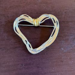 Premier Designs NWT Vintage Collectible Two Tone Heart Brooch Jewelry