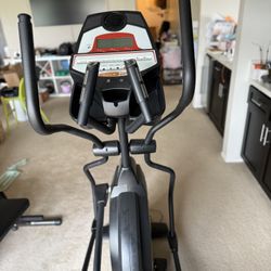 Sole E25 Elliptical Trainer Machine