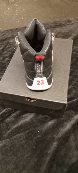 Jordan 12s Black & White 