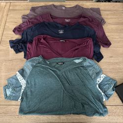 Women’s Shirts Size 18-20