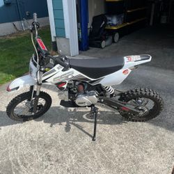 125 SSR Dirt Bike