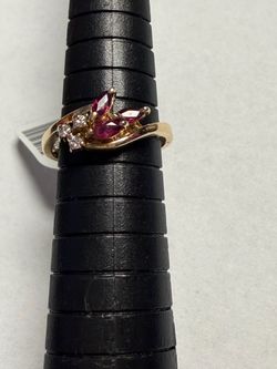 14K YELLOW GOLD RING SIZE 6