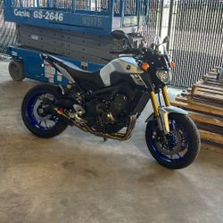 2015 Yamaha FZ-09