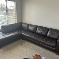 L shaped leather sofa 