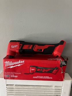 Milwaukee M18 Multi Tool