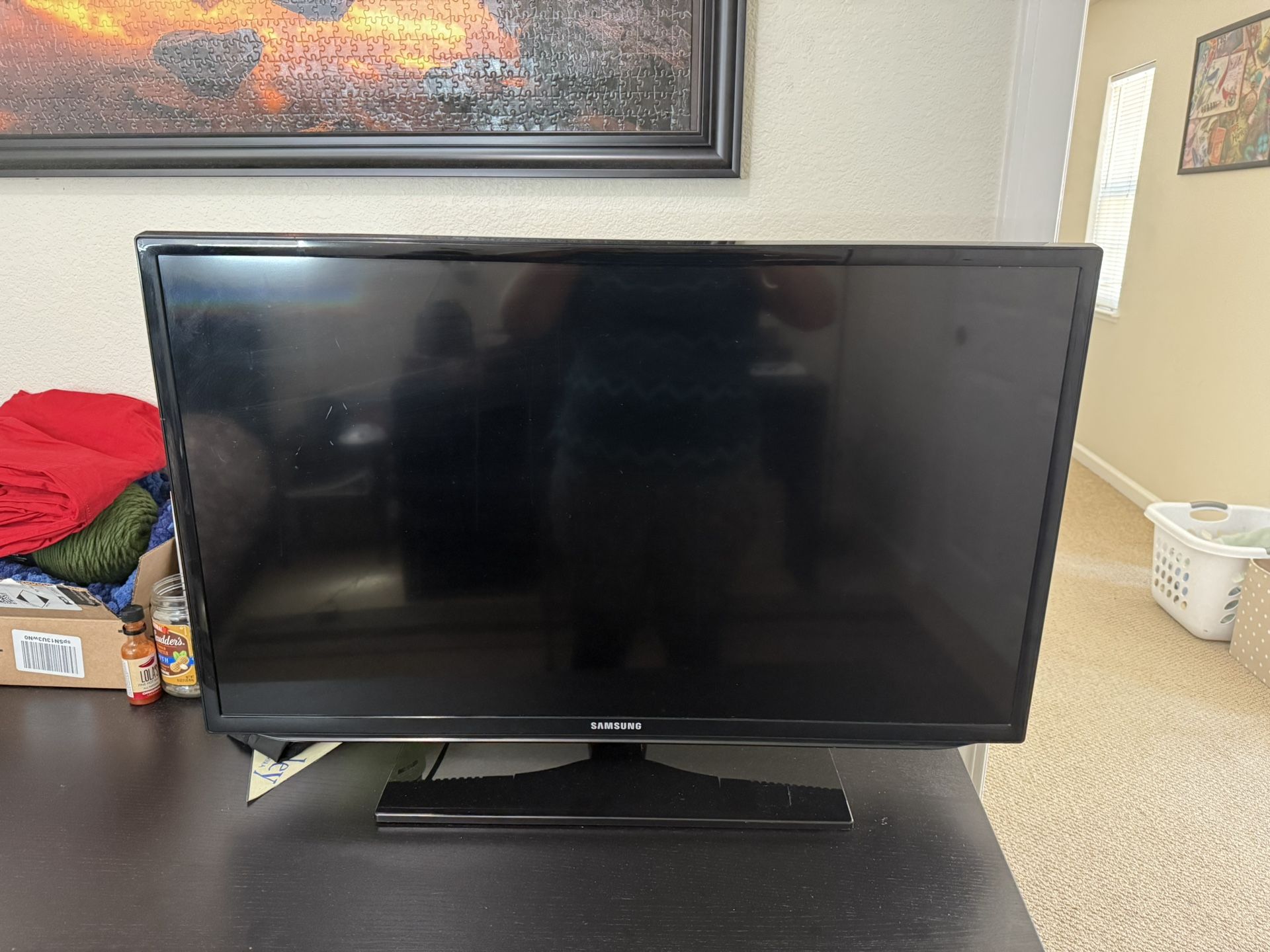 32 Inch Samsung Flat Screen Tv With Remote