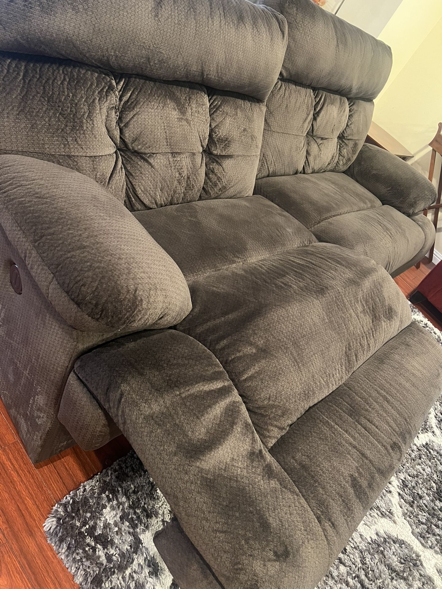 Reclining Sofa
