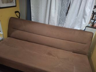 Bed / Couch
