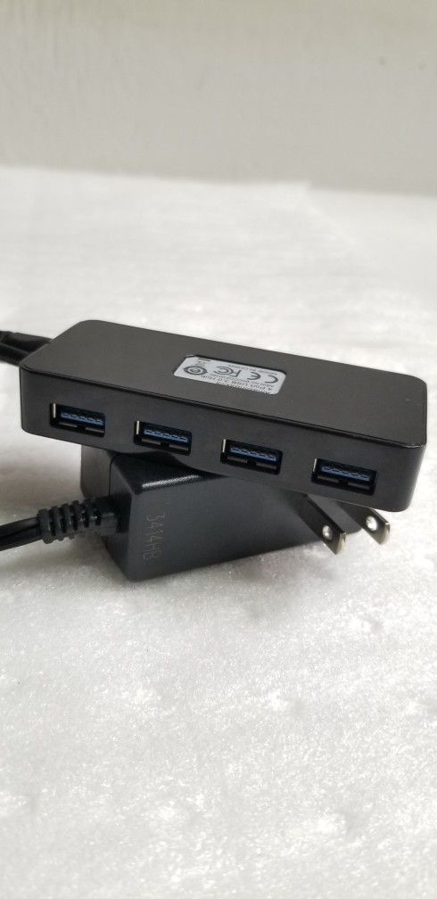 4 Port USB 3.0 Hub With Power Adapter
