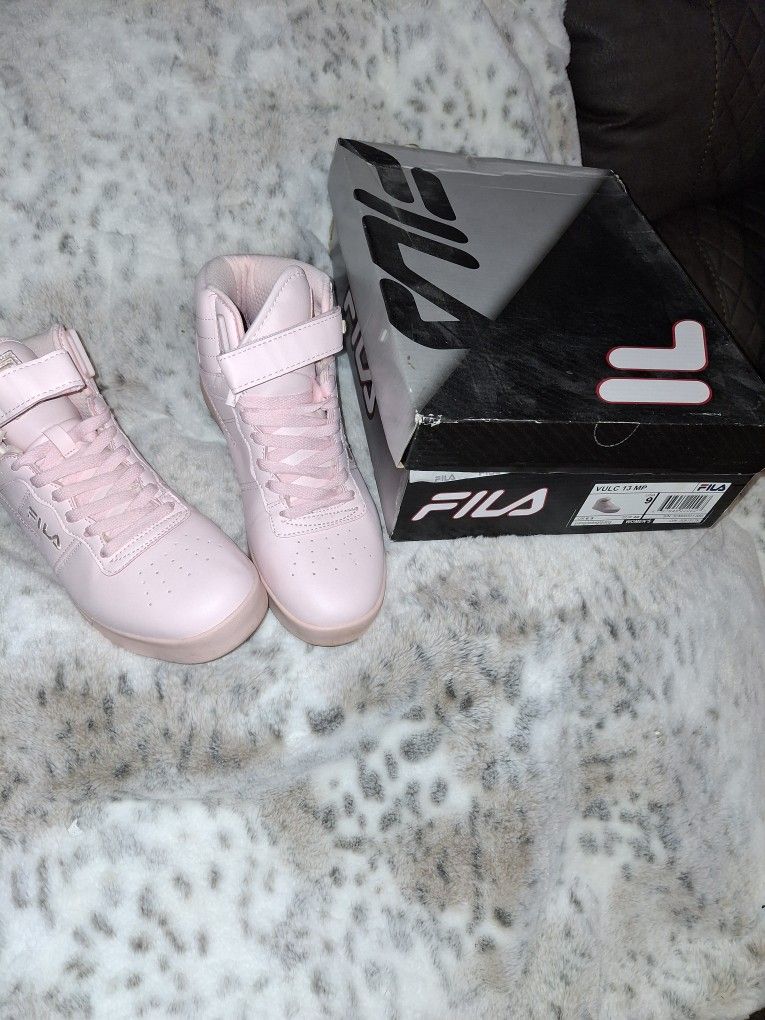 Fila Size 9