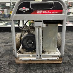 Briggs & Stratton Generator 