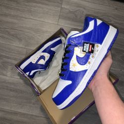 Supreme Sb Blue stars size 8.5