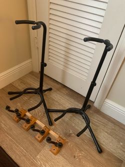 Guitar stands + wall hangers