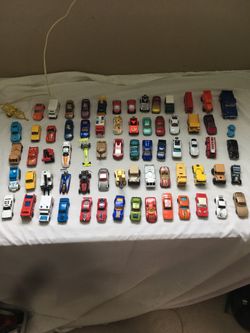 73 Hot Wheels Matchbox Corgi Tootsietoy