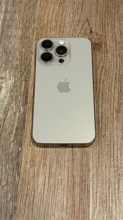 AT&T - iPhone 15 Pro 256GB