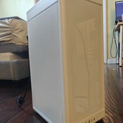 Corsair 2000D Mini ITX PC Case.