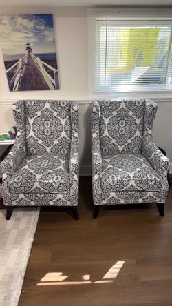 Accent chairs.